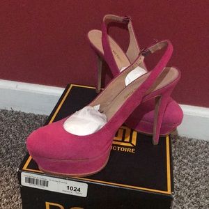 Pour la Victoire Heels